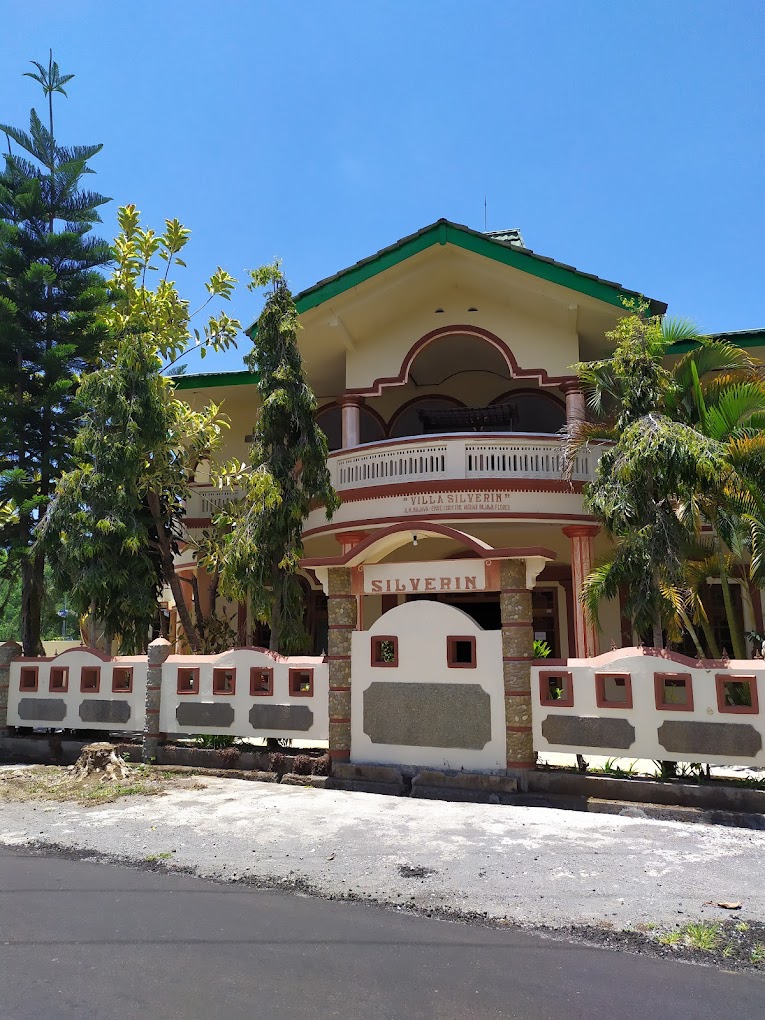 Hotel Silverin Bajawa