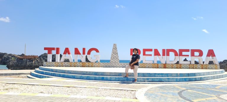 rita_getti_tiang_bendera_rote (5)